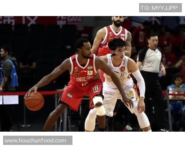 深圳篮球队反击战术分析与成败得失的深度剖析 深圳篮球队反击战术分析与成败得失的深度剖析