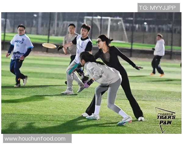 重庆飞盘队灵活性分析与战术表现探讨助力团队提升竞技水平